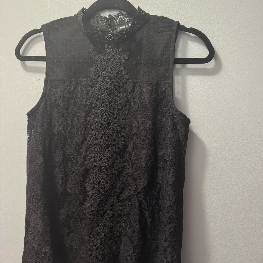 Cable & Gauge Black Lace Sleeveless Top